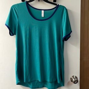 Lularoe classic t